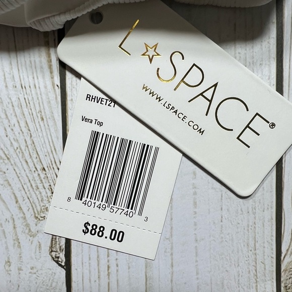 L*Space | Ribbed Vera Bikini Top In White - Picture 7 of 8